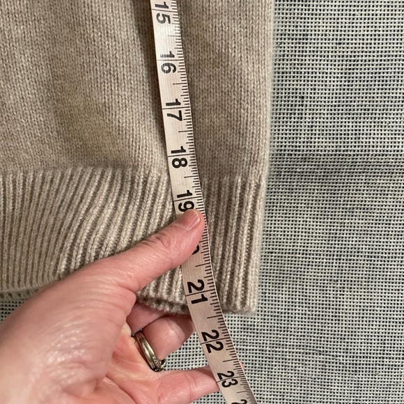 CO Essentials 100% Cashmere Puff Sleeve Sweater XS - Picture 2 of 9